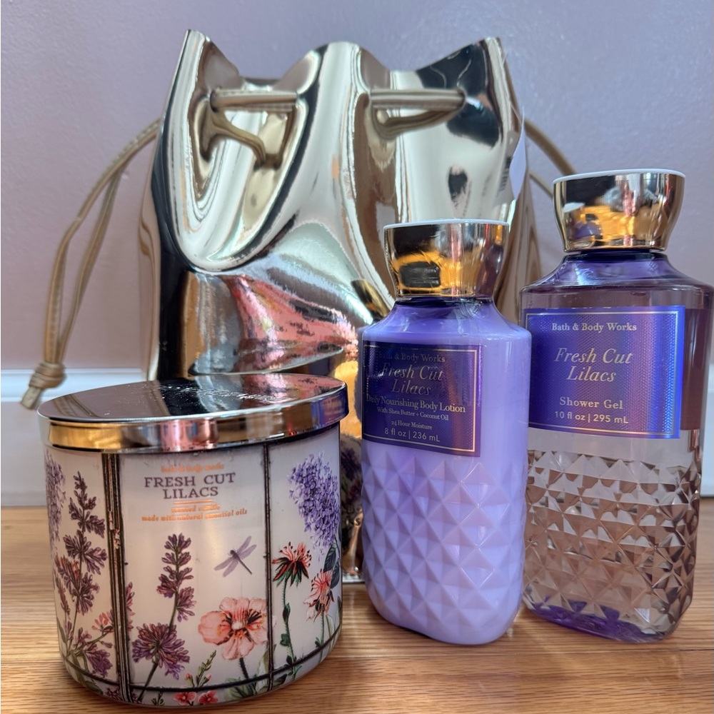 Bath & Body Works Fresh Cut Lilacs Curated 4Piece Collection Set - Purple & Gold